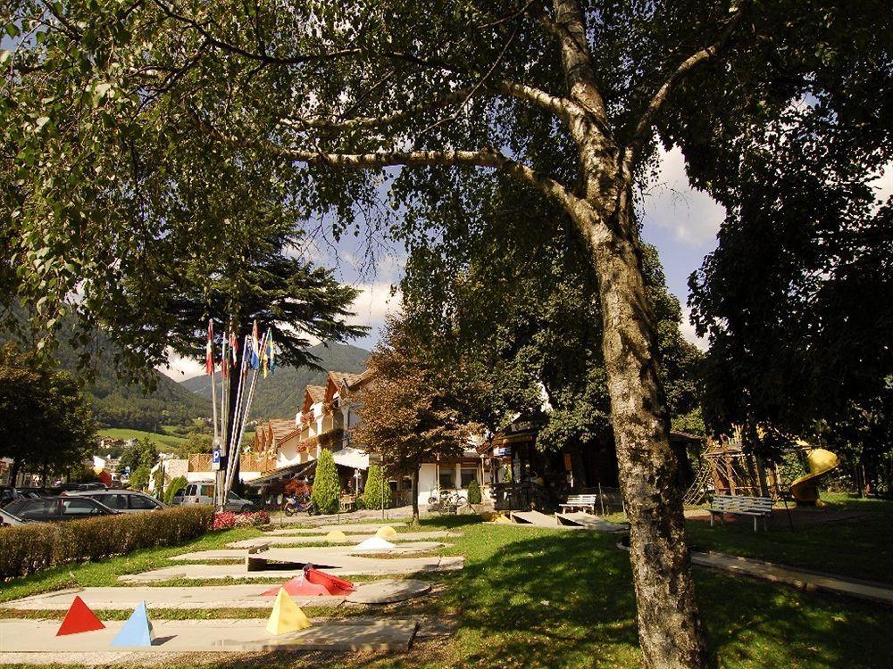 Hotel Loewenhof Μπρεσανόνε Εξωτερικό φωτογραφία